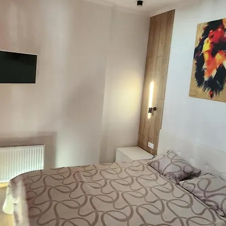 Platinum White 135, 32м Apartment *
